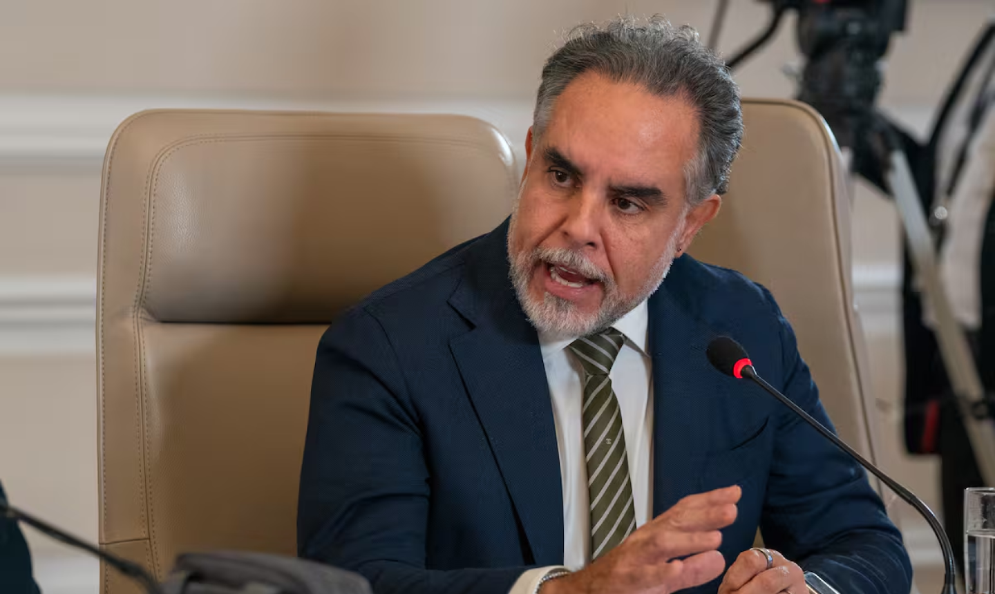 Gobierno se queda sin plazo: Senado no revotó la consulta y crece la tensión institucional