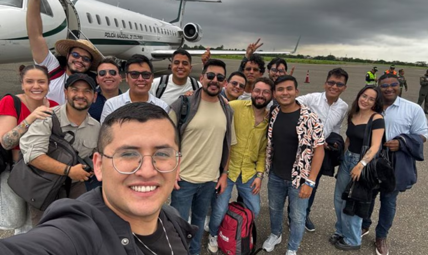 Policía justifica vuelo oficial con influenciadores a evento del Gobierno: “Fue legal y autorizado”