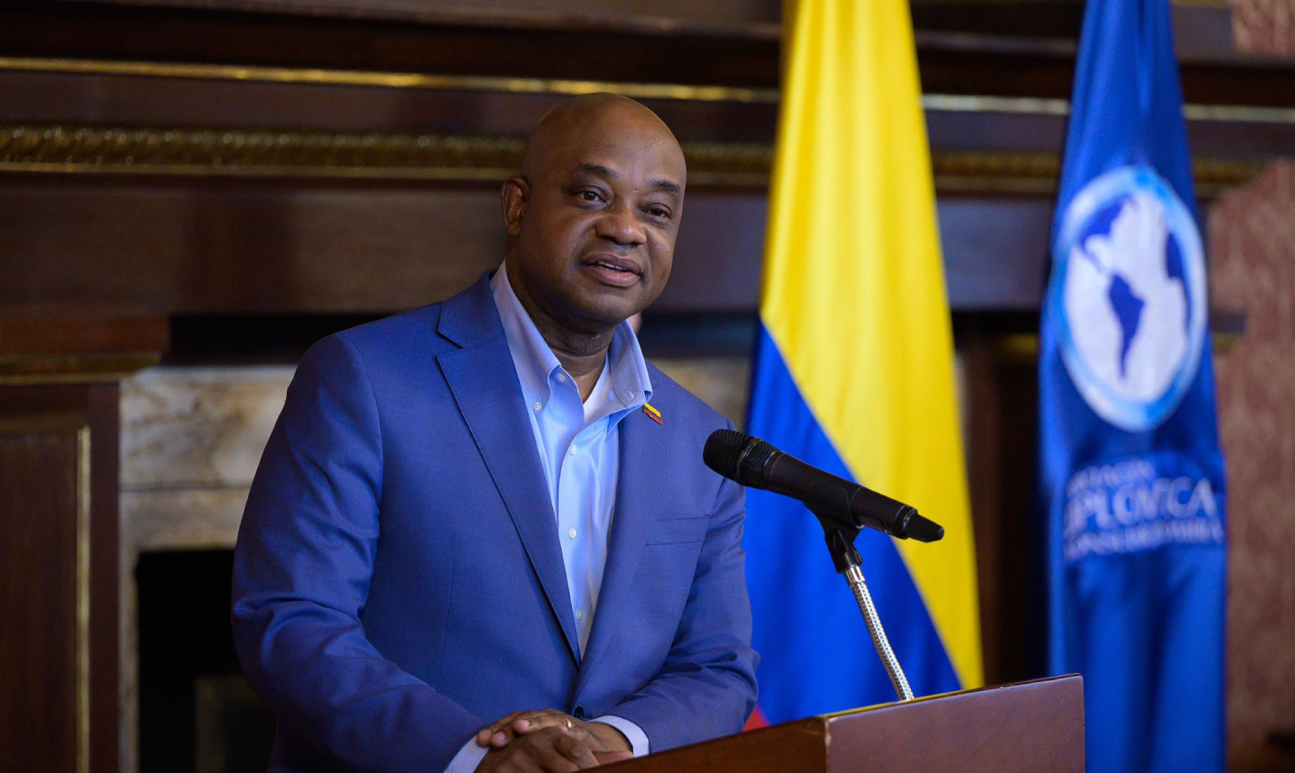 Luis Gilberto Murillo lanza su candidatura presidencial: “No soy el candidato de ningún político”