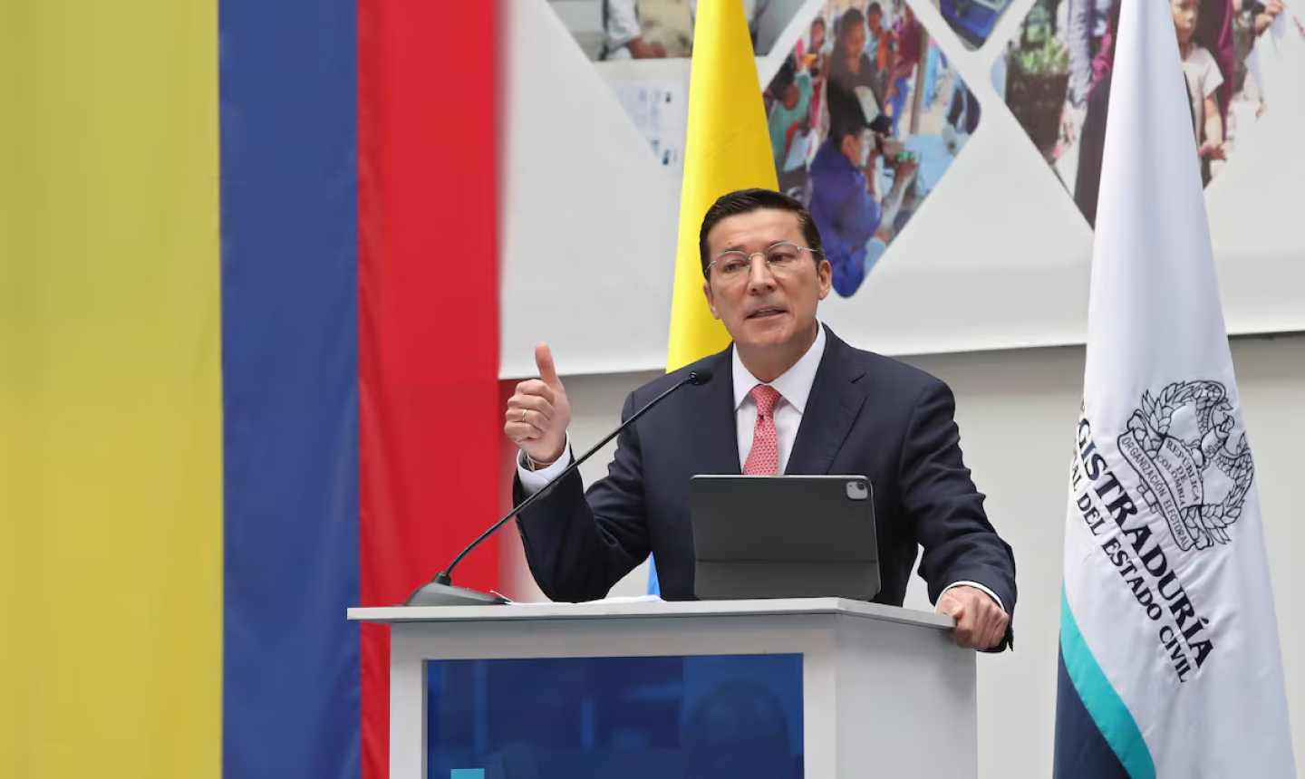 Registraduría congela trámite de consulta popular y deja decisión en manos de las cortes