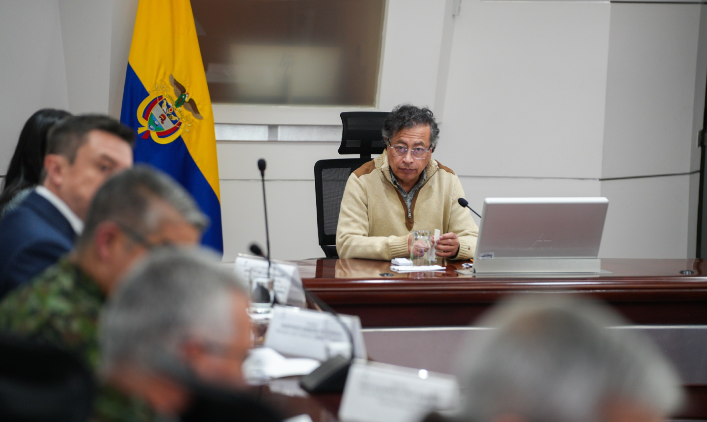 Petro defiende reforma laboral y llama a pacto social: “¿Queremos ser ricos?… pues produzcamos”