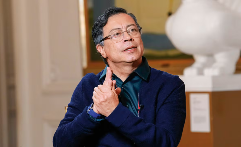 Petro acusa a congresistas de la costa de provocar la crisis del agua tras hundir la ley de financiamiento