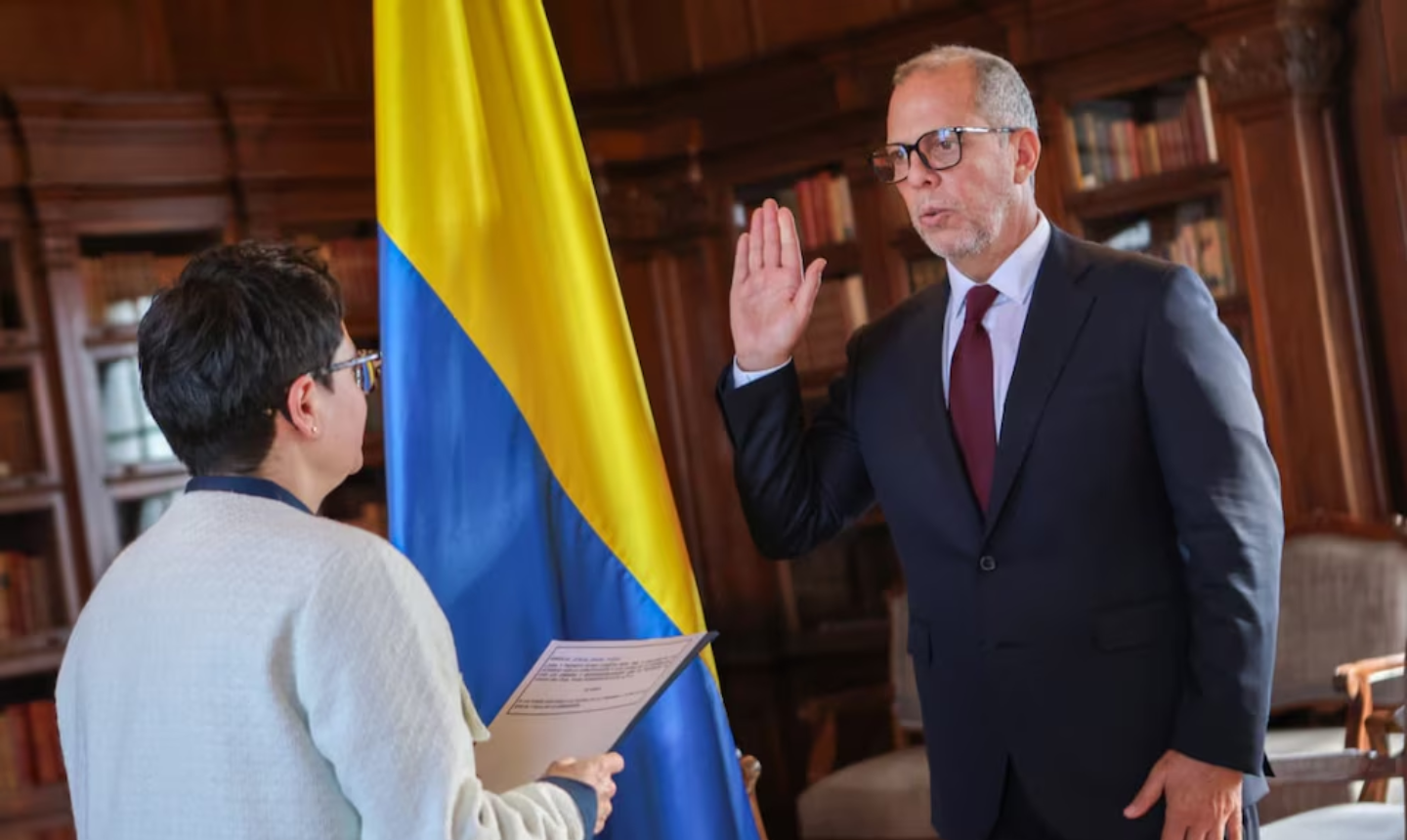 Procuraduría formula cargos contra exfuncionarios de la Ungrd por contrato con Alfredo Saade